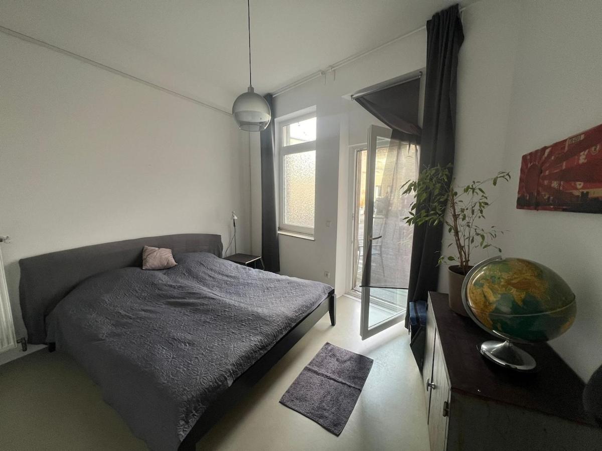 Urban Experience Parking Included Apartment Düsseldorf